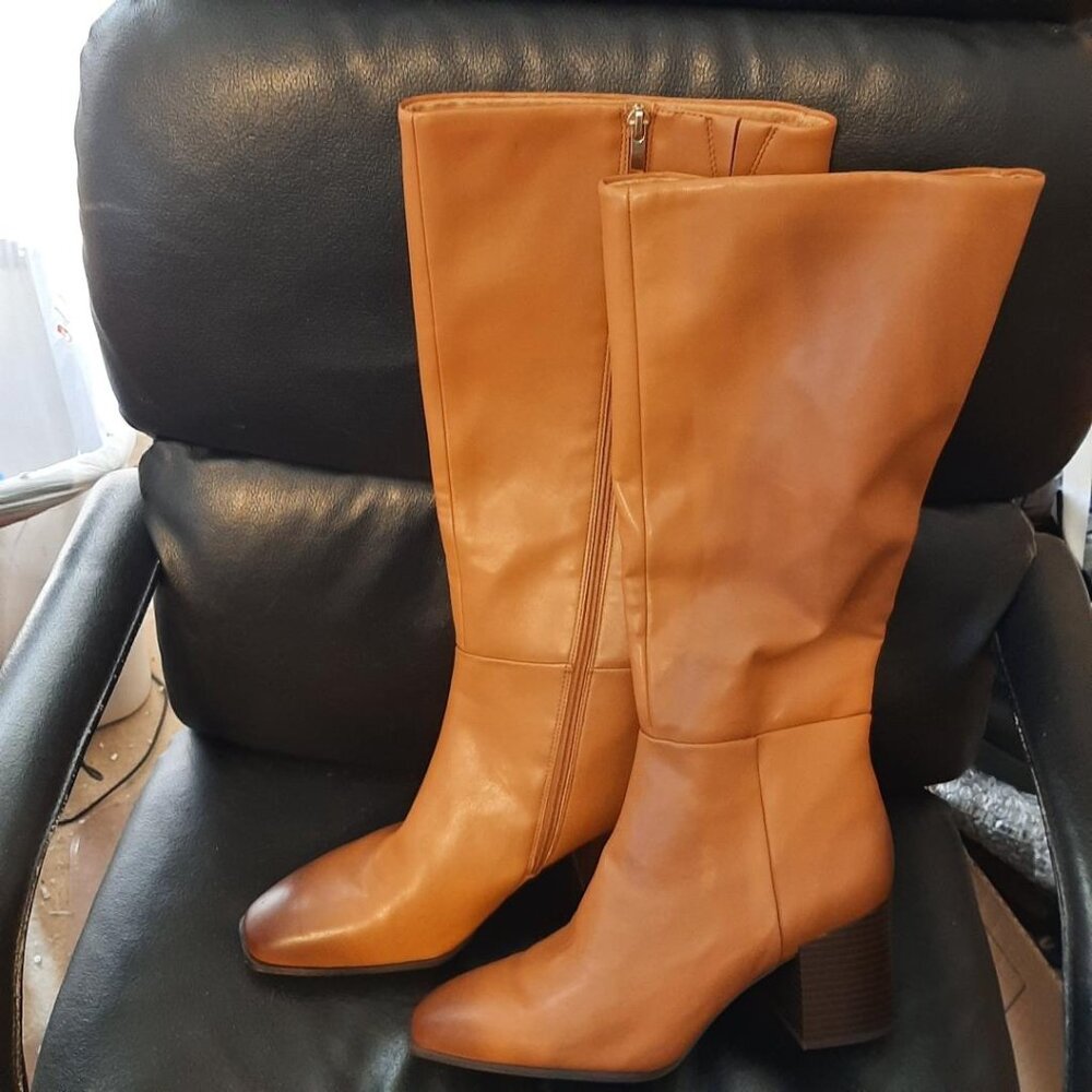 NEW ! Nordstrom Rack Virginia Tall Boot Brown Size 11